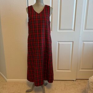 Plaid red dress Vintage size 8 wool blend jumper with pockets, lined gorgeous